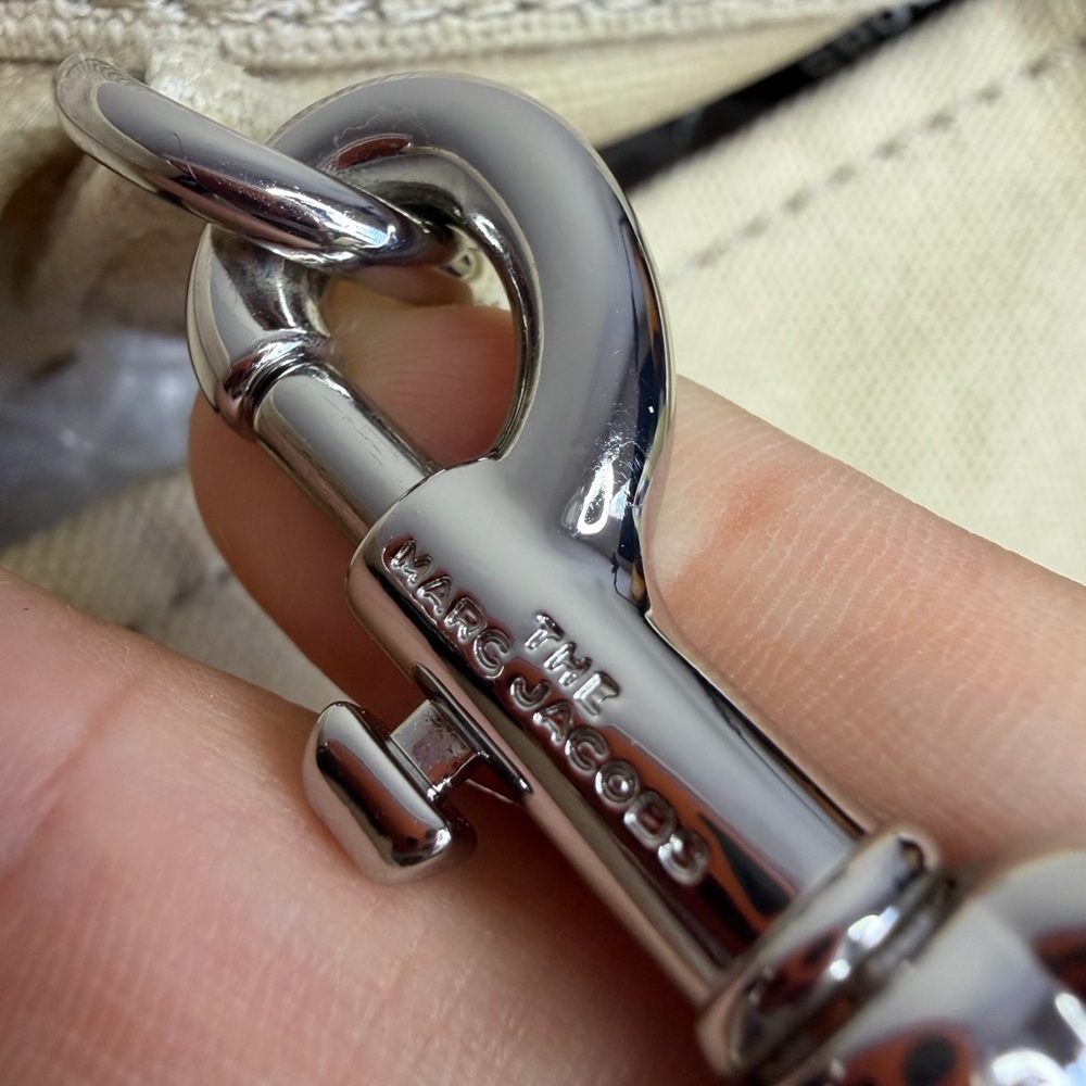 The Marc Jacobs The Tote Bag in a Neutral Canvas - Picture 10 of 14